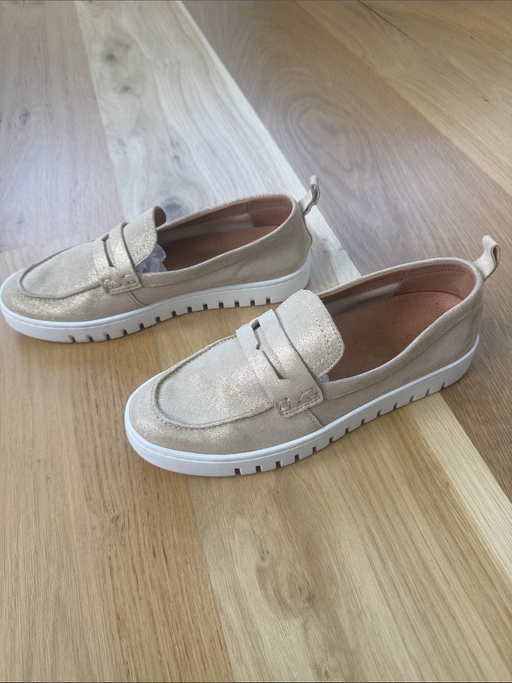 Vionic Uptown Loafer Gold Metallic Suede Slip-on Loafer Women's Size 7.5 - Picture 3 of 7